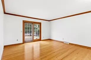 201 S Kenosha Dr, Madison, WI 53705 - Photo 28