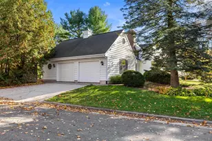 201 S Kenosha Dr, Madison, WI 53705 - Photo 56