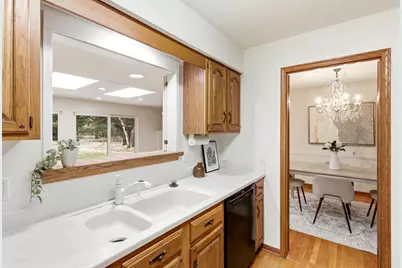 201 S Kenosha Drive, Madison, WI 53705 - Photo 14
