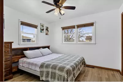 2429 Center Avenue, Janesville, WI 53546 - Photo 20