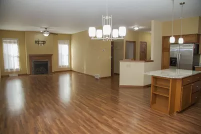 505 Pine Lawn Parkway, Madison, WI 53593 - Photo 6