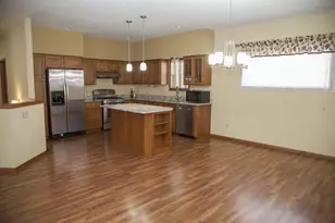 505 Pine Lawn Pkwy, Madison, WI 53593 - Photo 10