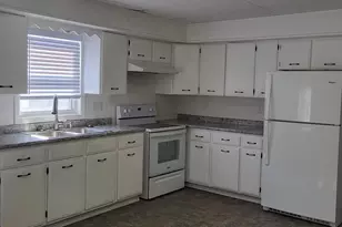 104 - 104 1/2 Mechanic St, Edgerton, WI 53534 - Photo 4