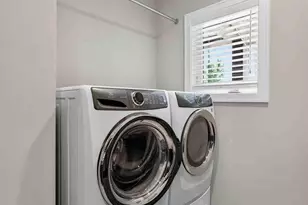 810 Lynn St, Waunakee, WI 53597 - Photo 28