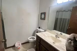 5026 Piccadilly Dr, Madison, WI 53714 - Photo 8