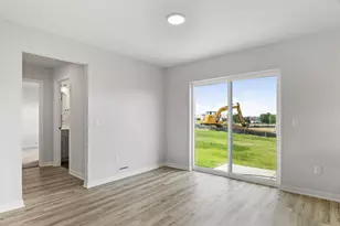 244 Hawks View Dr, Edgerton, WI 53534 - Photo 18