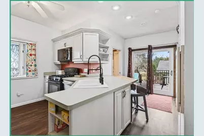 318 E Madison Street, Waterloo, WI 53594 - Photo 4