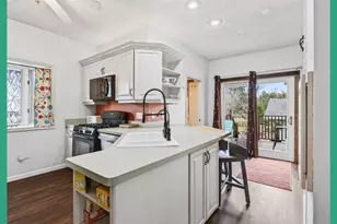 318 E Madison St, Waterloo, WI 53594 - Photo 4