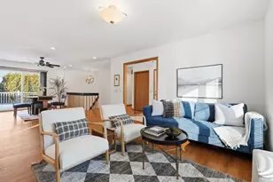 2610 Green Ridge Dr, Madison, WI 53704 - Photo 2