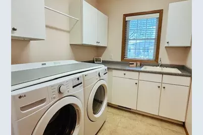 306 Lindsay Way, Cottage Grove, WI 53527 - Photo 20