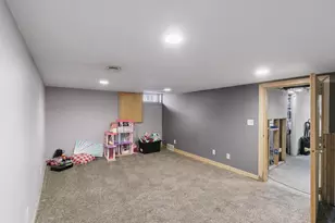 410 E Howard St, Portage, WI 53901 - Photo 24