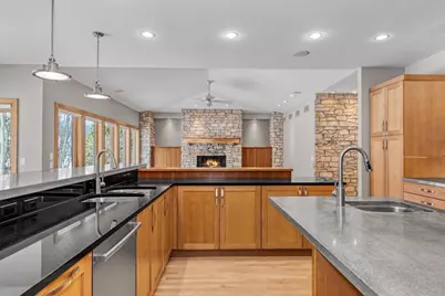 4517 Shooting Star Avenue, Middleton, WI 53562 - Photo 22