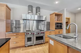 4517 Shooting Star Ave, Middleton, WI 53562 - Photo 24