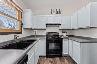 955 Krystle Ct, Reedsburg, WI 53959 - Photo 12