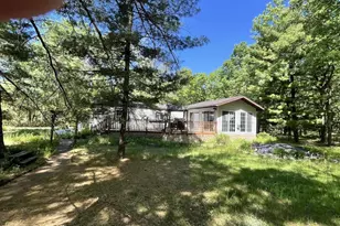 1356 A &amp B Cypress Ct, Friendship, WI 53934 - Photo 8