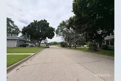 618 N Wacouta Avenue, Prairie Du Chien, WI 53821 - Photo 6