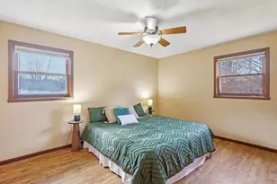 E9959 3rd St, Prairie Du Sac, WI 53578 - Photo 18