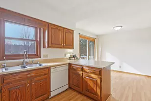 E9959 3rd St, Prairie Du Sac, WI 53578 - Photo 16