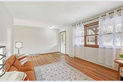 E9959 3rd Street, Prairie Du Sac, WI 53578 - Photo 8