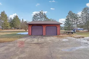 E9959 3rd St, Prairie Du Sac, WI 53578 - Photo 38