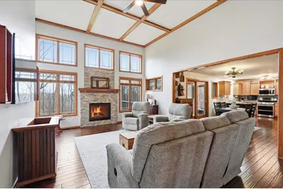 907 Lichte Drive, Mazomanie, WI 53560 - Photo 10