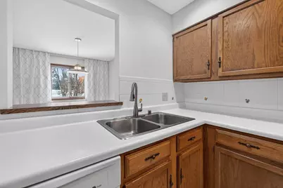 5926 Forest Lane, Fitchburg, WI 53711 - Photo 16