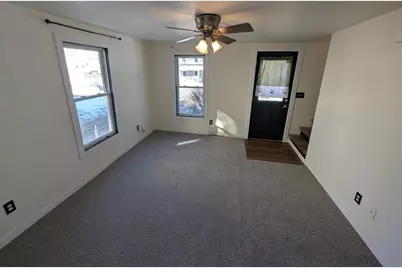 320 Linn Street, Janesville, WI 53548 - Photo 2
