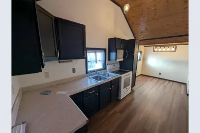 320 Linn Street, Janesville, WI 53548 - Photo 4