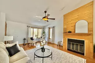 4336 E Wood Trail, Beloit, WI 53511 - Photo 6