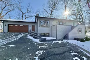 4336 E Wood Trail, Beloit, WI 53511 - Photo 2