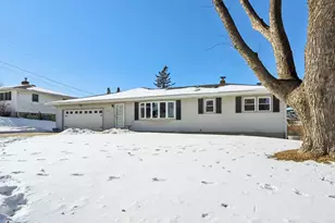 216 Reigstad St, DeForest, WI 53532 - Photo 6