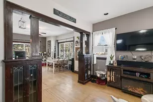 238 W Washington St, Poynette, WI 53955 - Photo 6