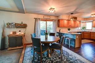 374 N Heatherstone Dr, Sun Prairie, WI 53590 - Photo 16