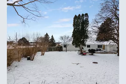 3748 Fairview Drive, Madison, WI 53704 - Photo 40