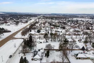 3748 Fairview Dr, Madison, WI 53704 - Photo 44