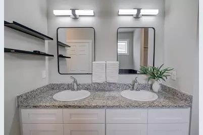 320 Cherry Street, Edgerton, WI 53534 - Photo 32