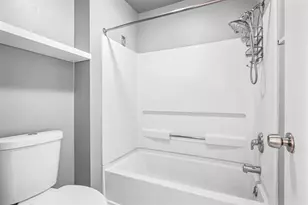 7201 Flagship Dr, Madison, WI 53719 - Photo 18