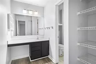 7201 Flagship Dr, Madison, WI 53719 - Photo 16