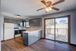 604 E Oak St, Cottage Grove, WI 53527 - Photo 12