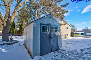 604 E Oak St, Cottage Grove, WI 53527 - Photo 38