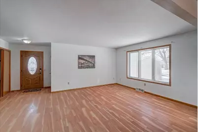 203 Cody Circle #203, Marshall, WI 53559 - Photo 8