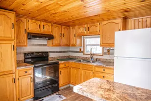 W5633 Deer Park Dr, New Lisbon, WI 53950 - Photo 18