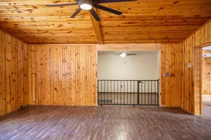 W5633 Deer Park Dr, New Lisbon, WI 53950 - Photo 6