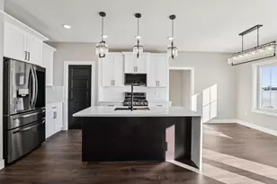 248 Falcon Ct, Sauk City, WI 53583 - Photo 10