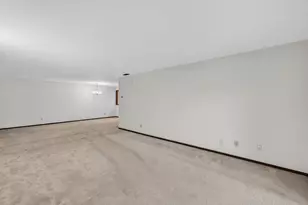 57 Golf Course Rd, Madison, WI 53704 - Photo 8