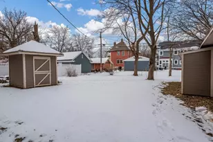 808 Park Ave, Beloit, WI 53511 - Photo 6