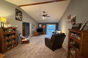 611 Reena Ave, Fort Atkinson, WI 53538 - Photo 8