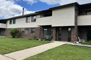 837 N Gammon Rd, Madison, WI 53717 - Photo 2