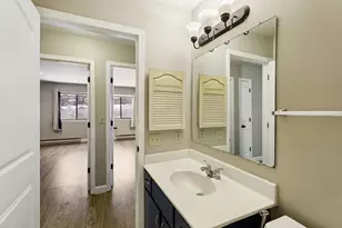 837 N Gammon Rd, Madison, WI 53717 - Photo 16