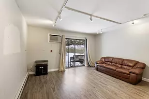 837 N Gammon Rd, Madison, WI 53717 - Photo 12